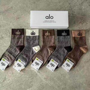 A3- ALO Yoga Dark Brown & Charcoal Half-Crew Socks 5-Pair Boxed Set - NWT